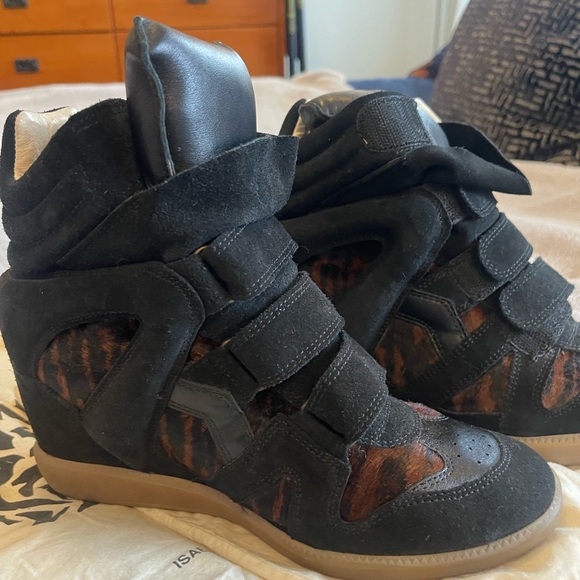 Isabel Marant Beckett High-Top Wedge Sneakers - Picture 5 of 10